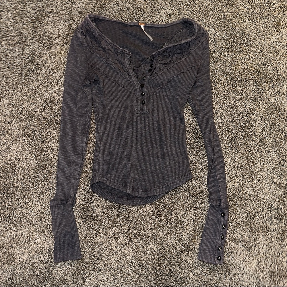 💕 Moving Sale! 💕 
Free people long sleeve thermal